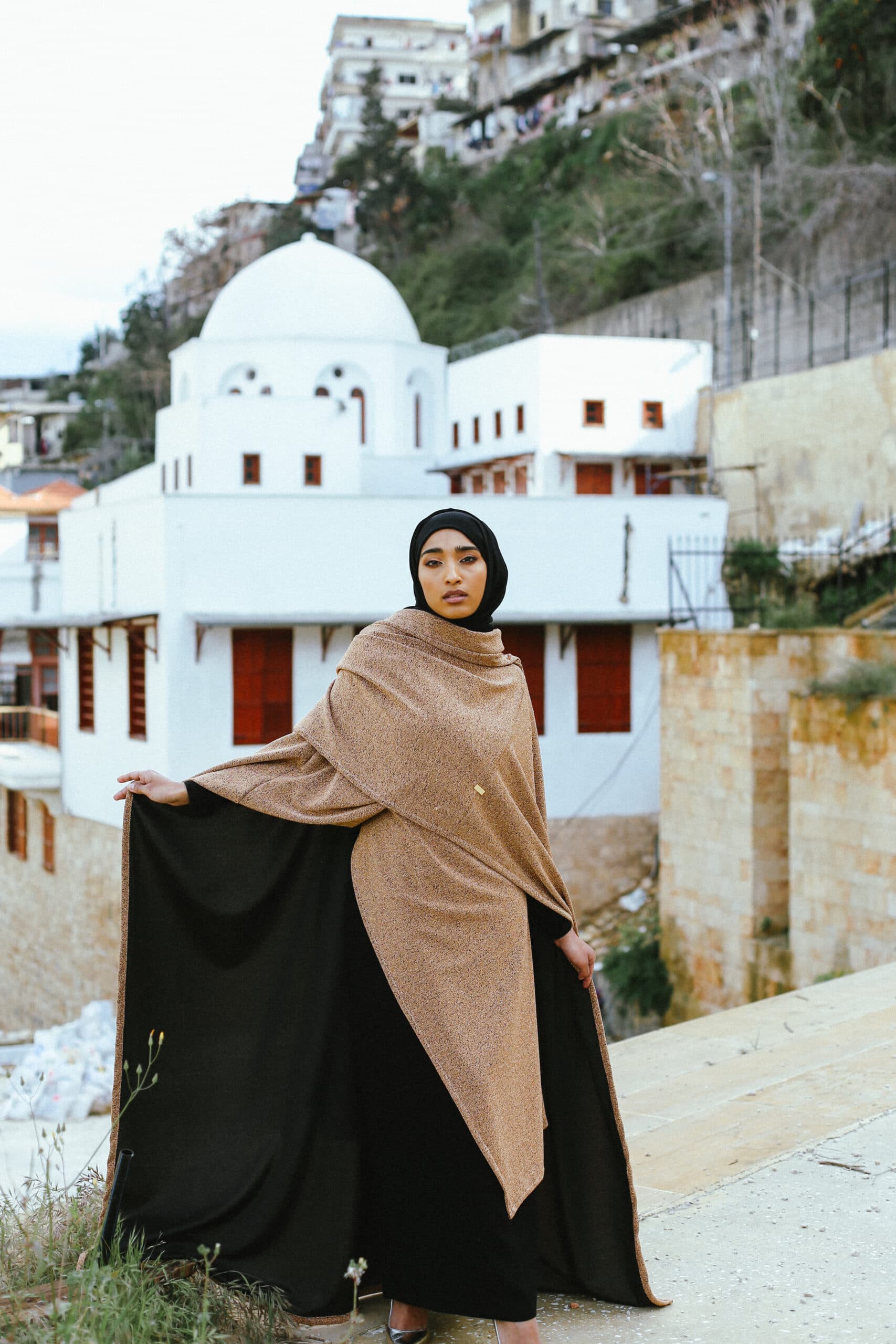 Qatar Luxurious Bisht