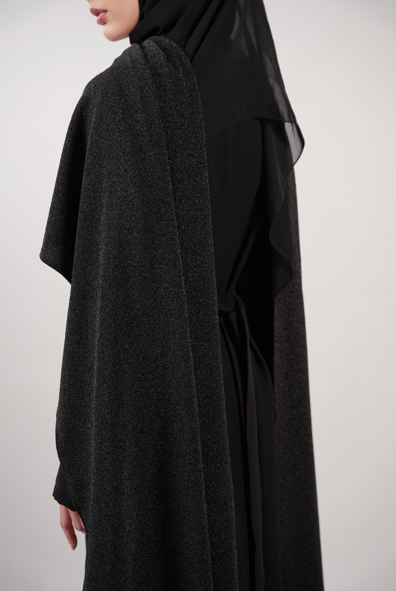 Glow Scarf Abaya – Black
