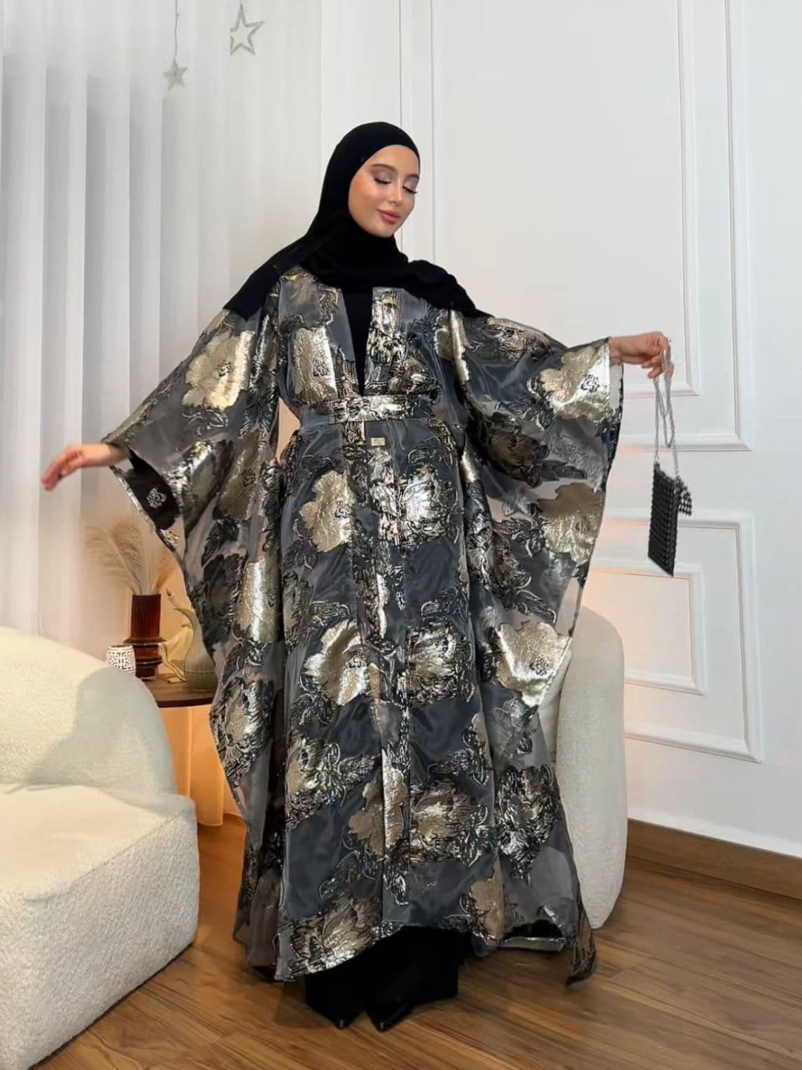 Laylat Al Ward Abaya
