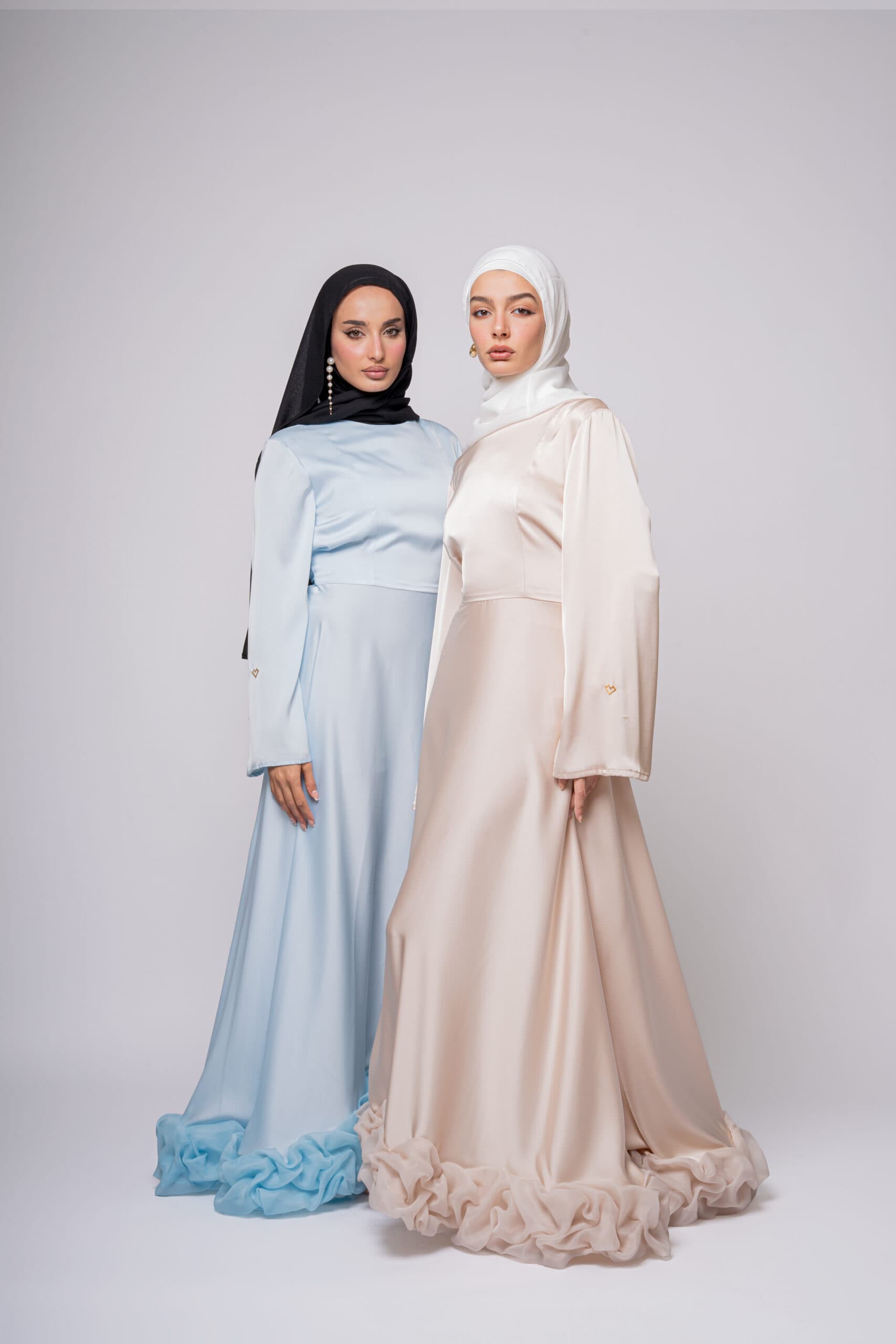 CLOUDS EVENING DRESS – GOLD PEARL